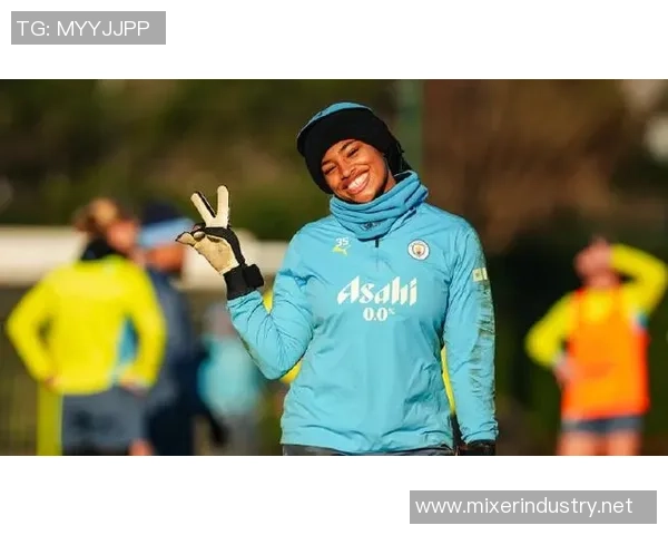 曼城女足球员介绍及其在赛场上的精彩表现和个人魅力 曼城女足球员介绍及其在赛场上的精彩表现和个人魅力