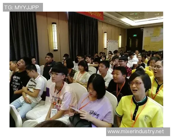 《八位足球球星冒险记:热血拼搏与友情的传奇旅程》 《八位足球球星冒险记:热血拼搏与友情的传奇旅程》